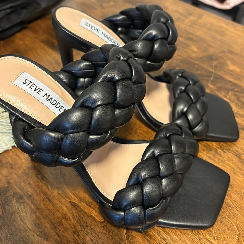 Steve Madden Kenley heels. - Picture 2 of 7